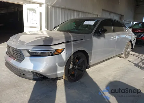 2023 Honda Accord Hybrid Sport-L z USA, uszkodzony, nr VIN 1HGCY2F74PA018559